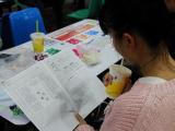 扬州大学生自制校园新闻报呼吁同龄人传承纸媒阅读方式